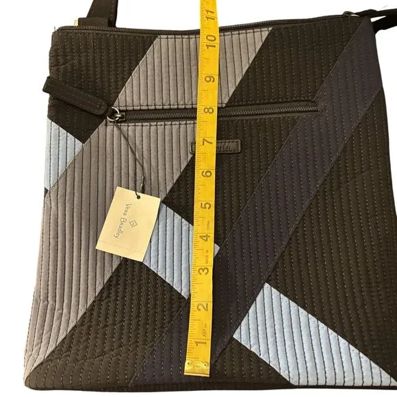 Vera Bradley Crossbody Bag With Adjustable Strap & Zipper Closure - Picture 9 of 11